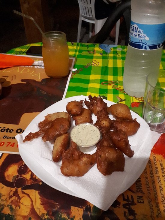 Quels sont les plats emblématiques de la cuisine cajun en Guadeloupe ?